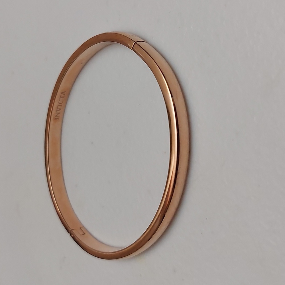 INVICTA Rose Gold Stainless Steel Hinged Bangle Bracelet